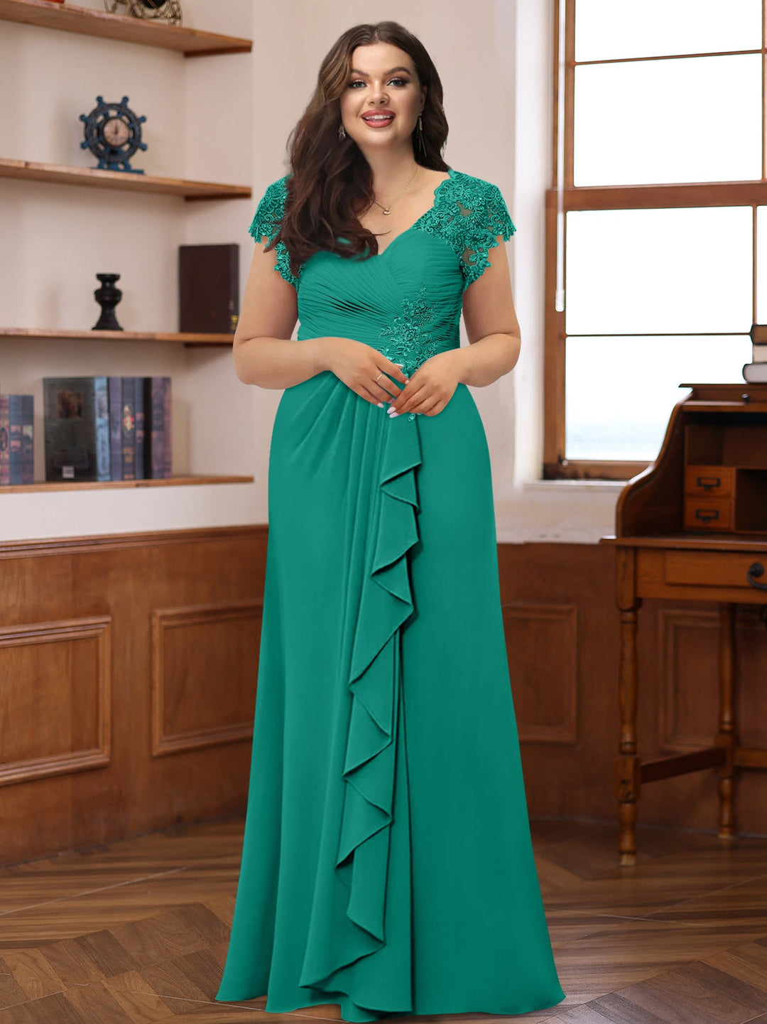 A-Line/Princess V-Neck Short Sleeves Pleated Plus Size Mother of the Bride & Groom Dresses with Ruffles & Appliques