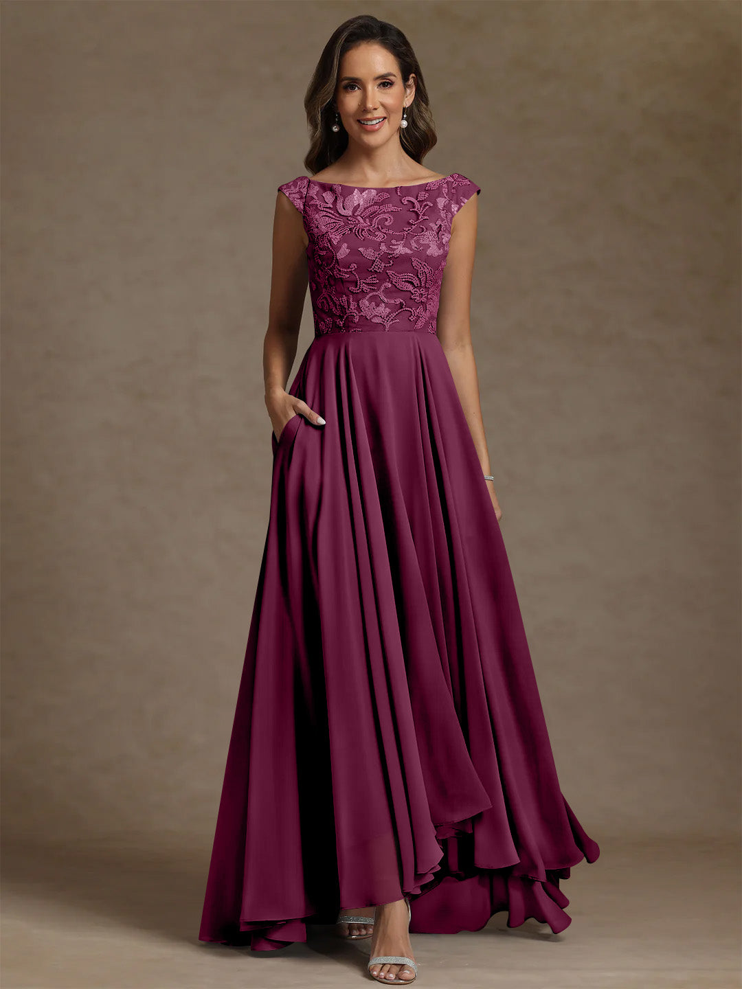 A-Line/Princess Scoop Chiffon Mother of the Bride Dresses Lace Sequins Floor-Length Sleeveless Pleated