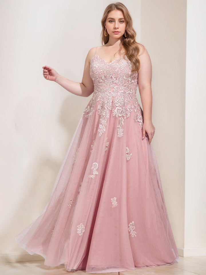 Ball Gown V-Neck Spaghetti Straps Sleeveless Floor-Length Tulle Plus Size Prom Dresses with Sequins