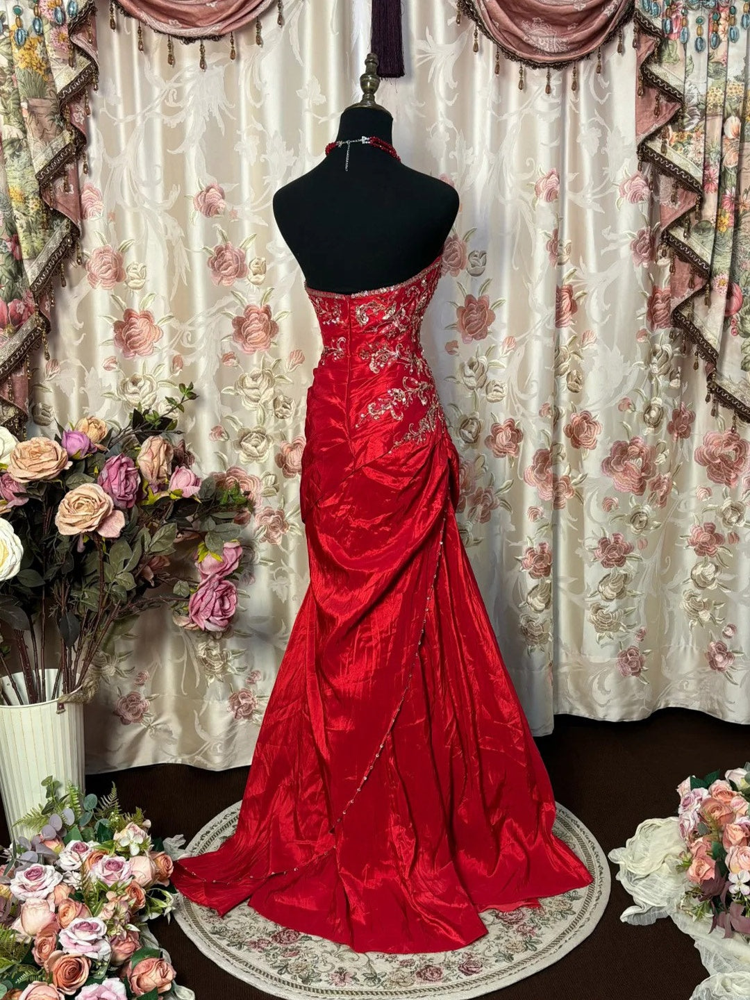 Sheath/Column Sweetheart Sleeveless Floor-Length Taffeta Prom Dresses with Appliques