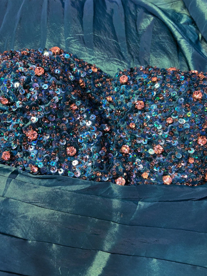 A-Line/Princess Sweetheart Sleeveless Floor-Length Taffeta Prom Dresses with Flowers & Sequins