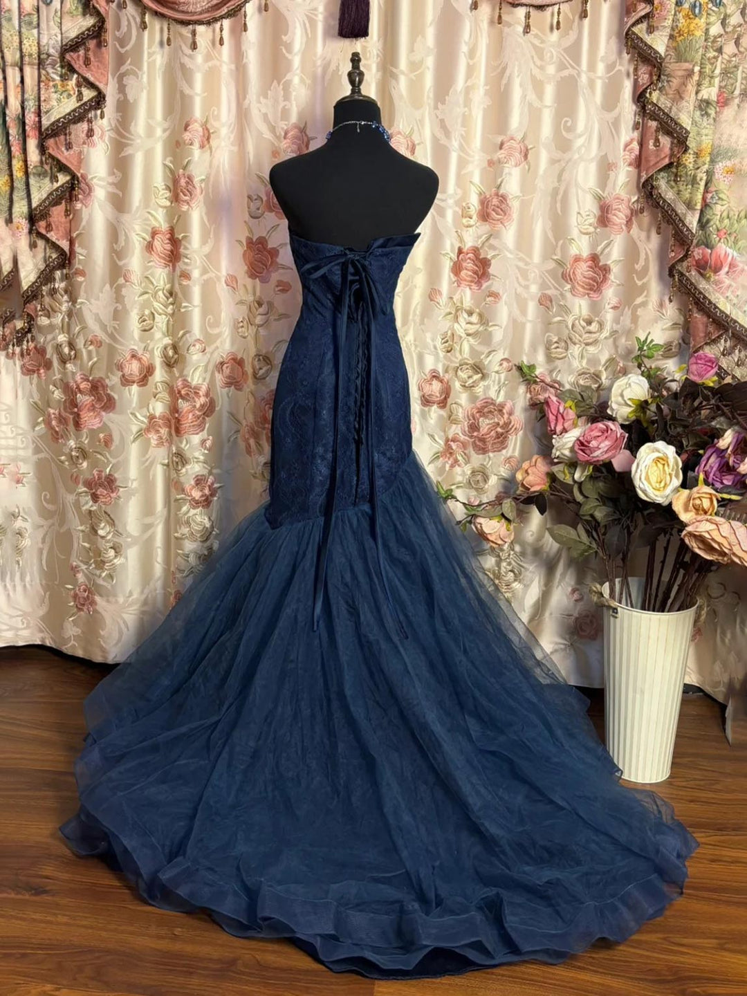 Trumpet/Mermaid Sweetheart Sleeveless Floor-Length Taffeta Lace Prom Dresses with Sequins