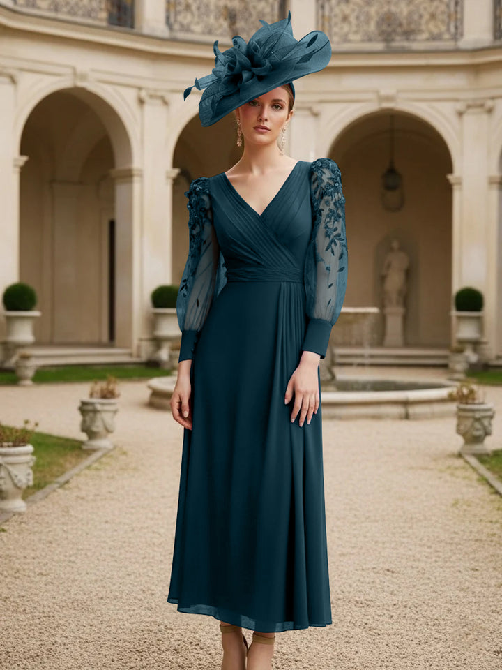 A-Line/Princess V-Neck Chiffon Mother of the Bride Dresses with 3D Flower