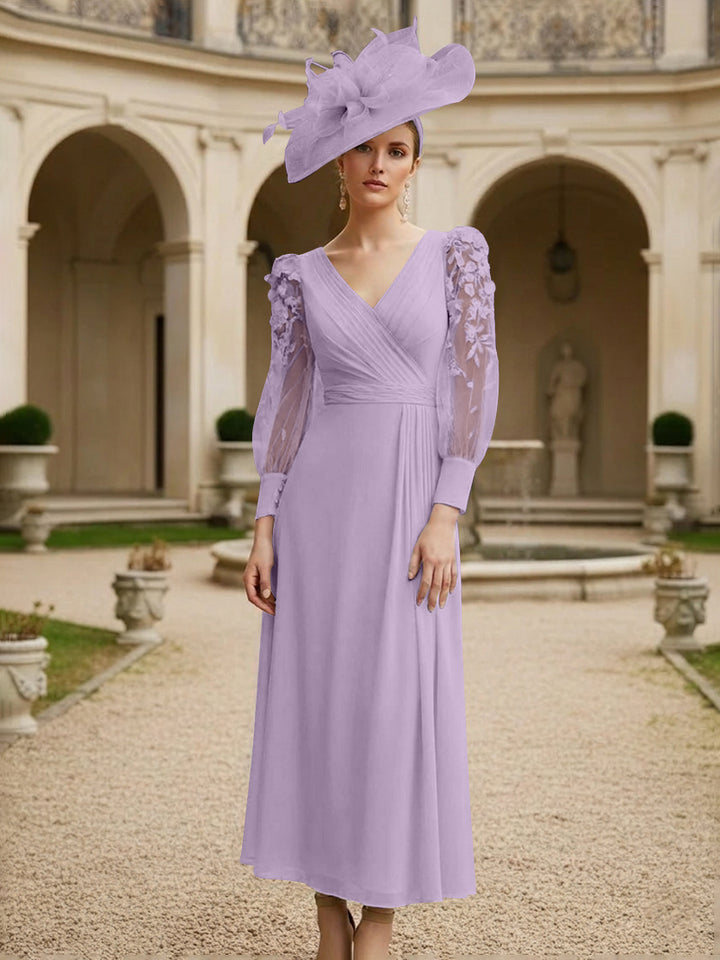 A-Line/Princess V-Neck Chiffon Mother of the Bride Dresses with 3D Flower