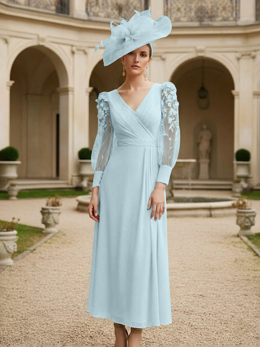 A-Line/Princess V-Neck Chiffon Mother of the Bride Dresses with 3D Flower