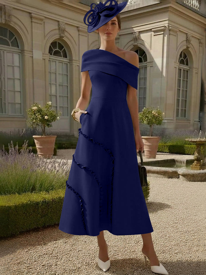 A-Line/Princess One-Shoulder Stretch Satin Mother of the Bride Dresses Tea-Length Sleeveless