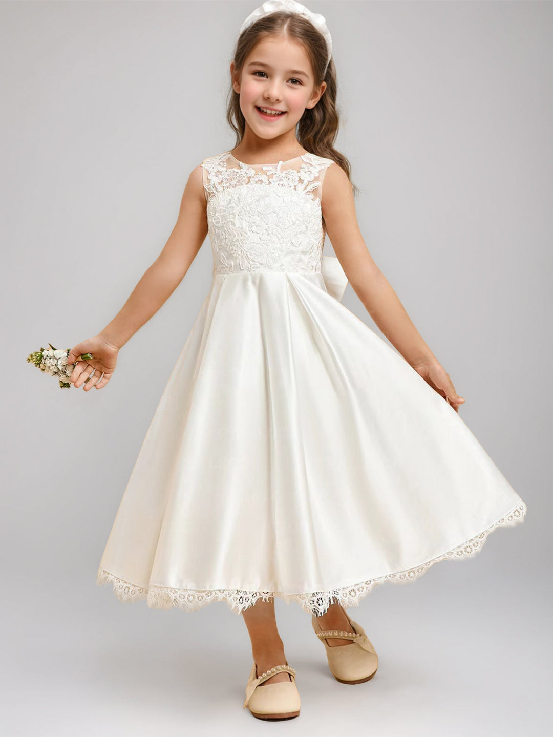 A-Line/Princess Scoop Sleeveless Tea-Length Pleated Flower Girl Dresses with Lace Appliques & Bow