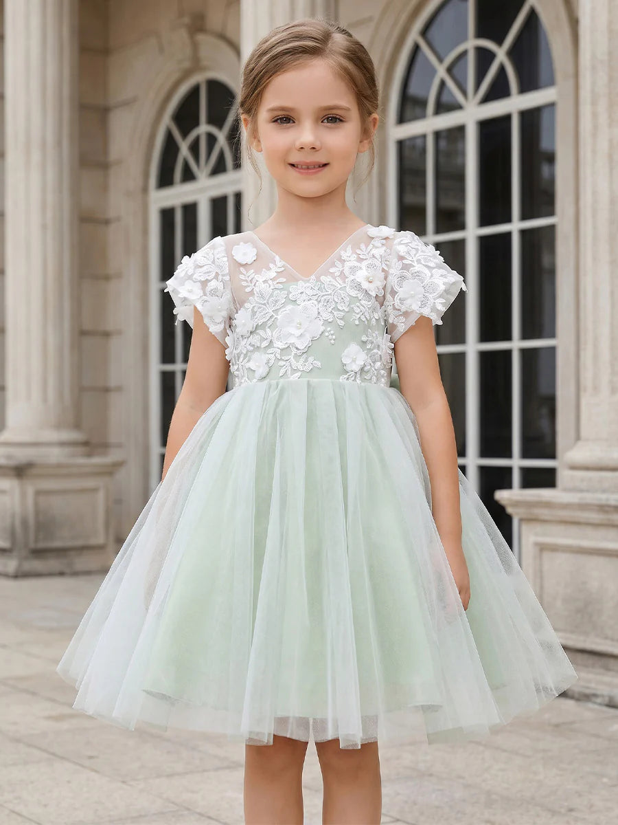 A-Line/Princess V-Neck Short Sleeves Knee-Length Flower Girl Dresses with 3D Flowers&Bowknot