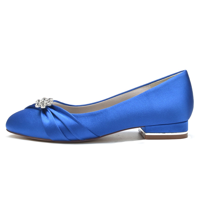Women's Wedding Shoes Closed Toe Square Heel Elegant Bridal Shoes with Ruffles & Rhinestone