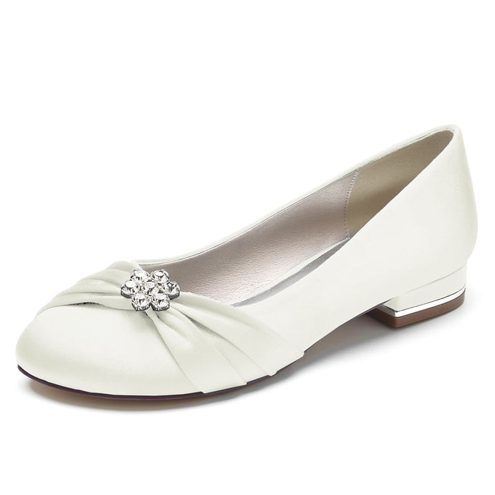Women's Wedding Shoes Closed Toe Square Heel Elegant Bridal Shoes with Ruffles & Rhinestone