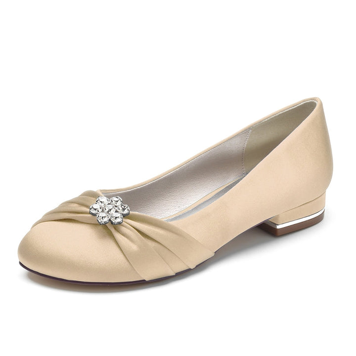 Women's Wedding Shoes Closed Toe Square Heel Elegant Bridal Shoes with Ruffles & Rhinestone