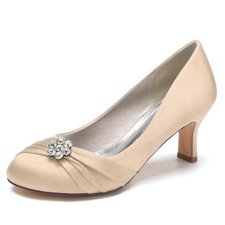 Women's Wedding Shoes Round Toe Mid Heel Comfortable Bridal Shoes with Rhinestone & Ruffles