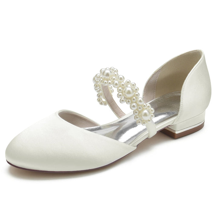 Women's Wedding Shoes Round Toe Low Heel Pearl Straps Elegant Bridal Shoes