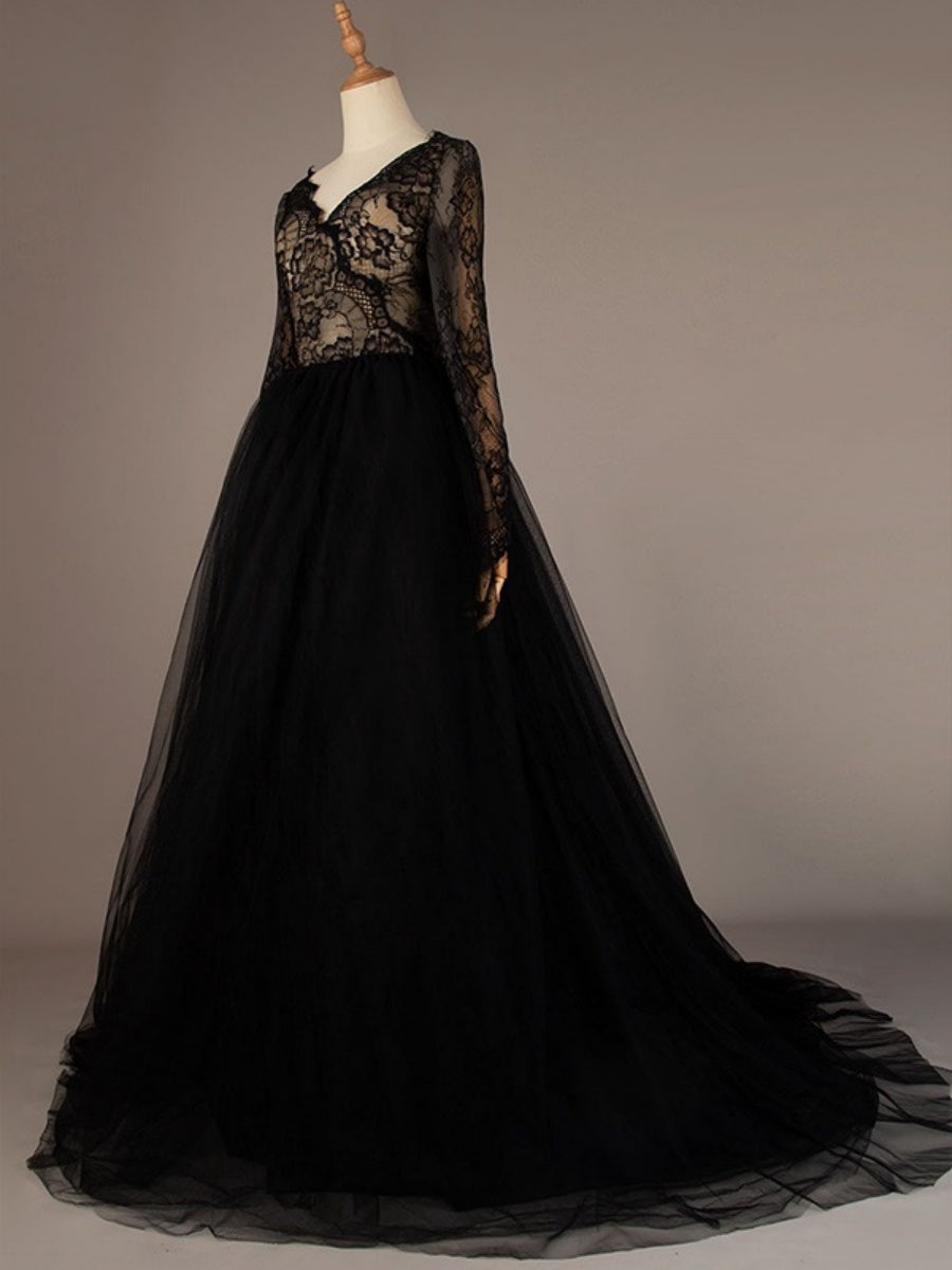 A-line/Princess Sexy V-Neck Long Sleeves Black Wedding Dresses with Lace