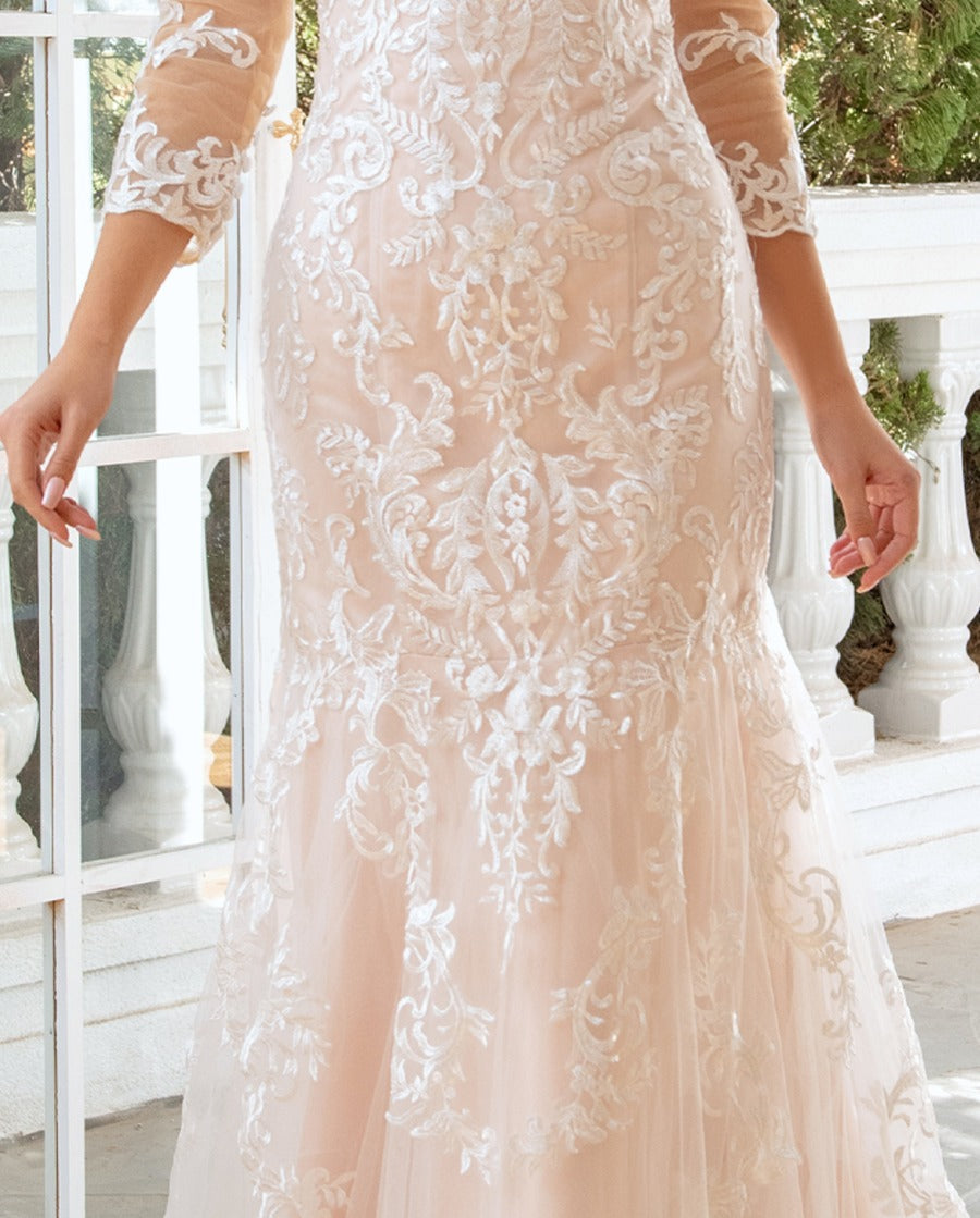 Trumpet/Mermaid Sweetheart 3/4 Sleeves Floor-Length Wedding Dresses with Lace Appliques