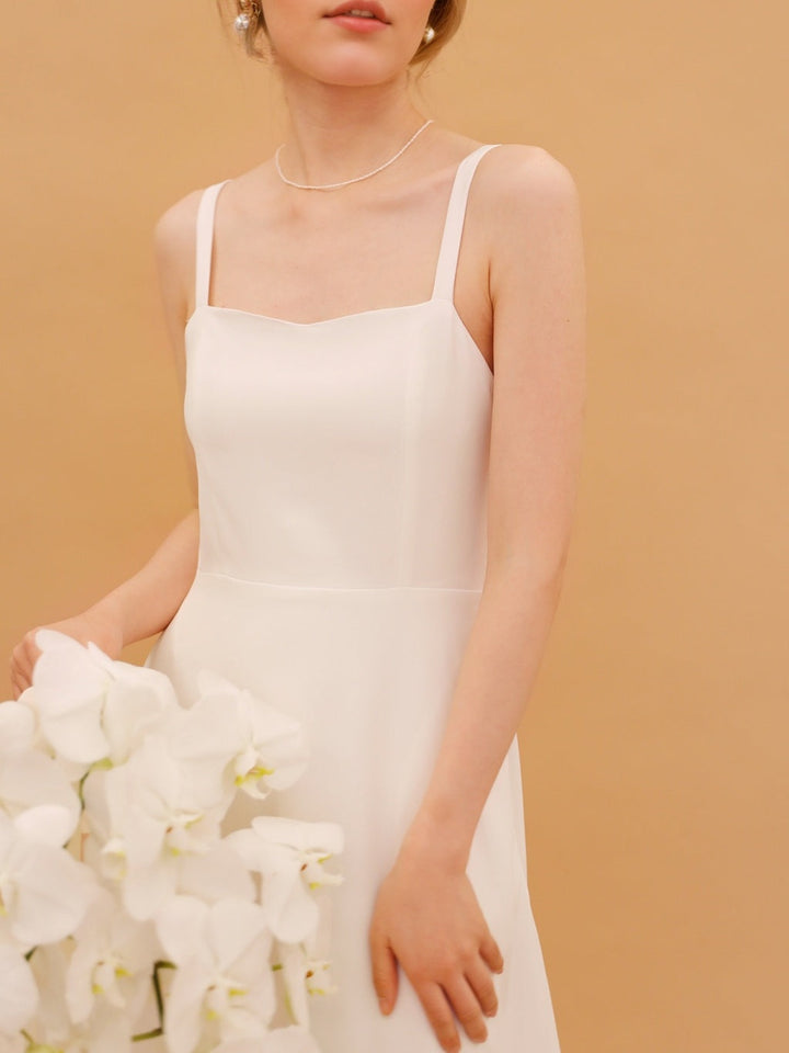 A-Line/Princess Spaghetti Straps Sleeveless Floor-Length Wedding Dresses with Bow