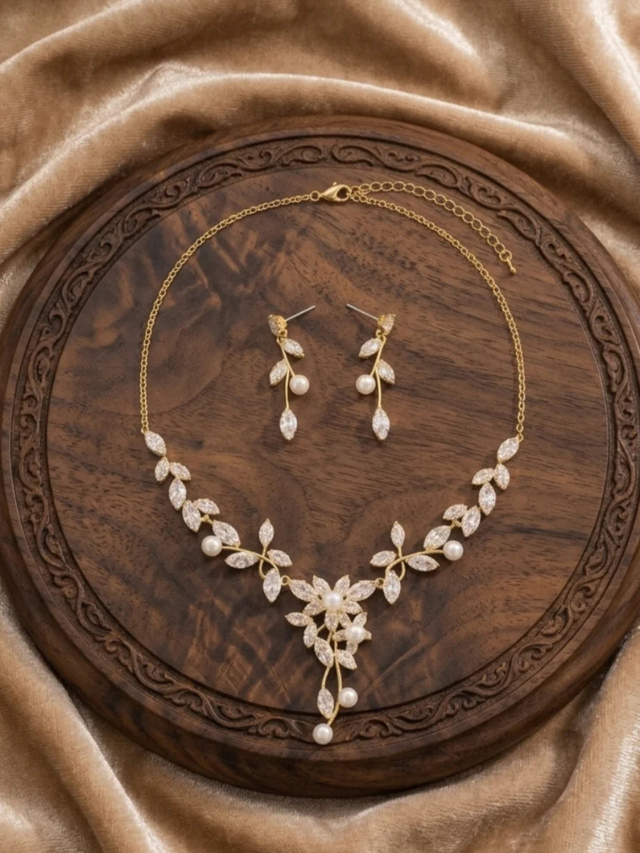 Elegant Leaf Zircon Bridal Jewelry Set ¨C Necklace & Earrings 2-Piece Set