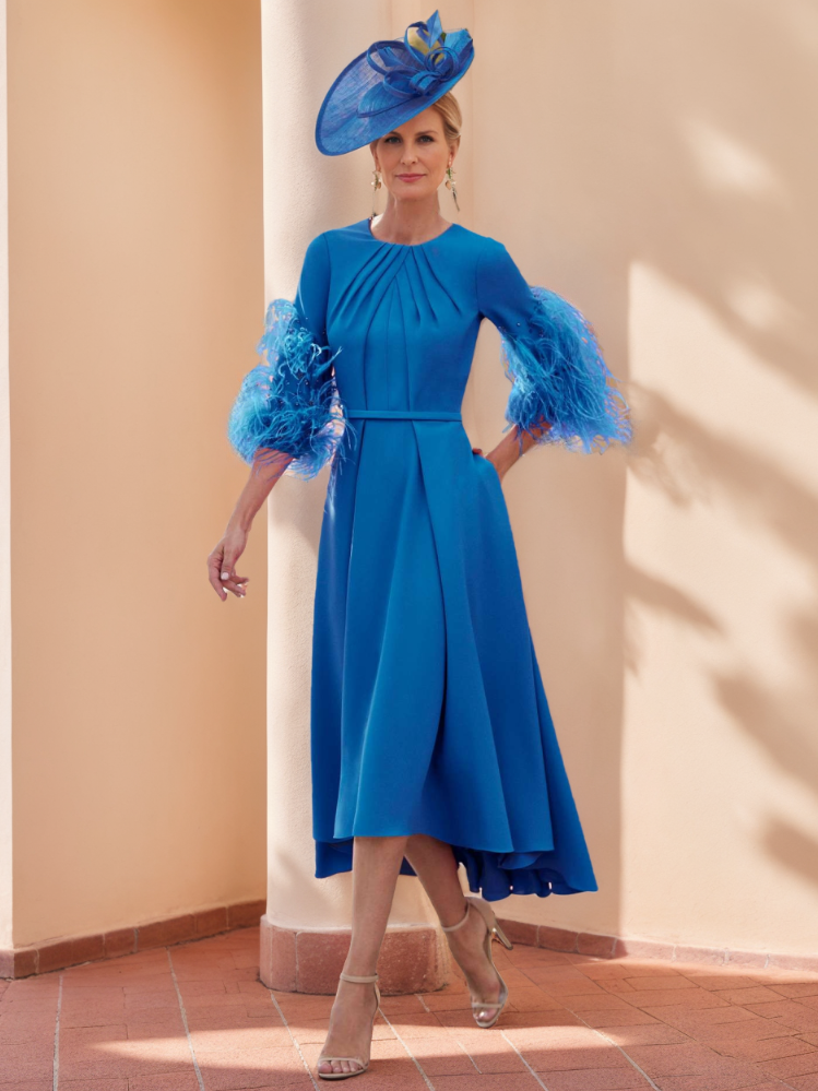 A-Line/Princess Scoop Half Sleeves Tea-Length Mother Of The Bride Dresses With Feathers