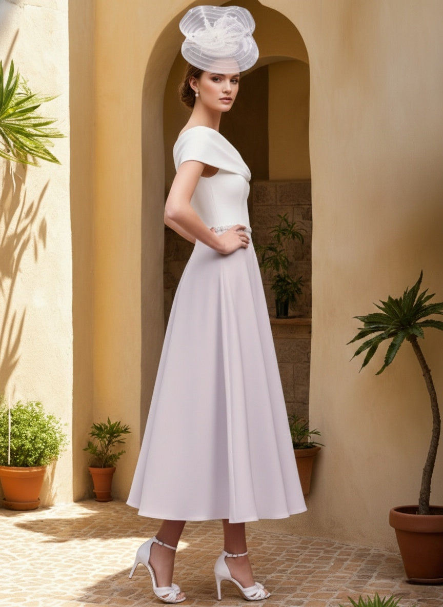 A-Line/Princess Off-the-Shoulder Tea-Length Mother of the Bride Dresses With Lace