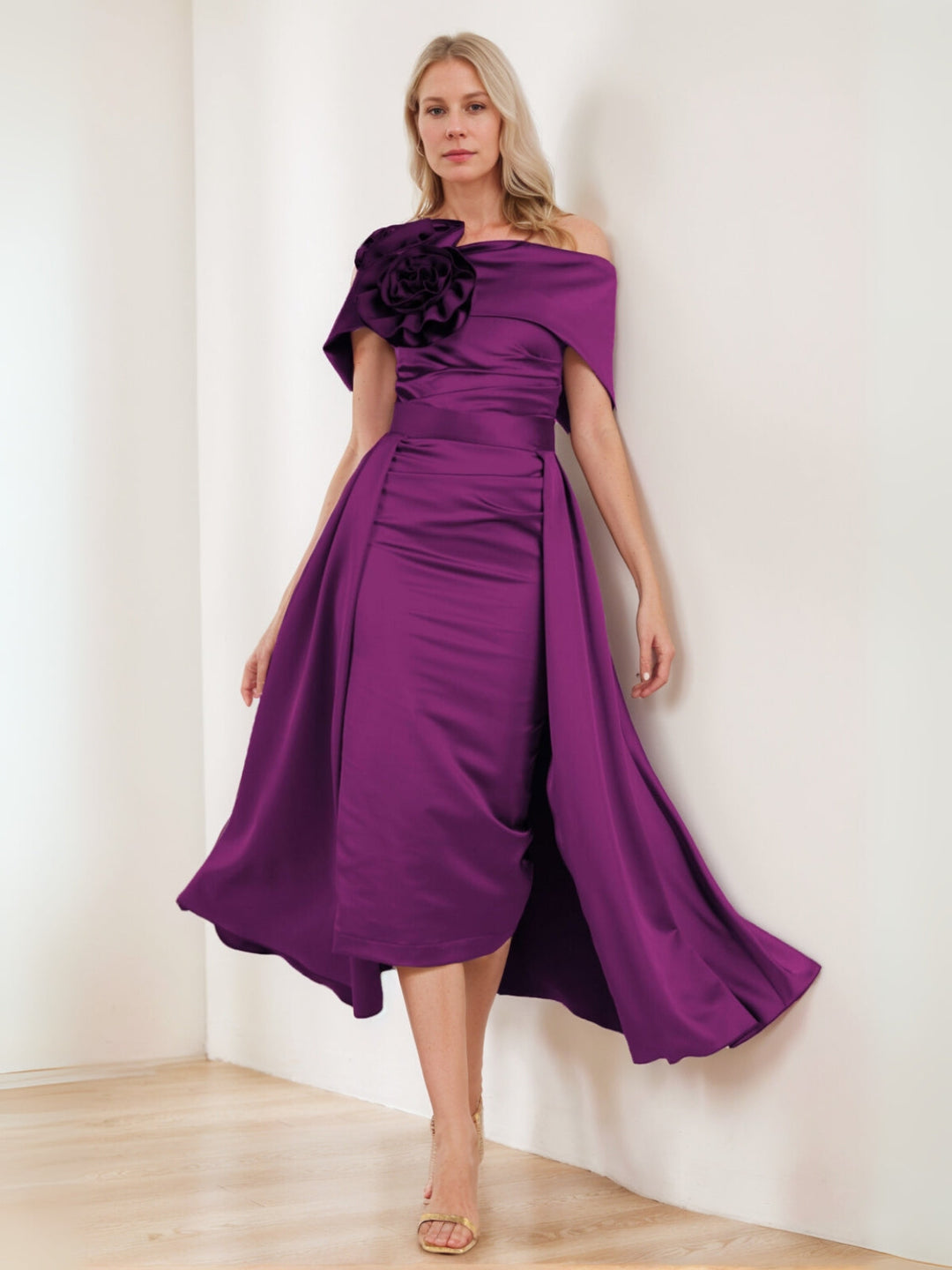 Sheath/Column Off-the-Shoulder Tea-Length Mother of the Bride Dresses With Short Train&3D Flower
