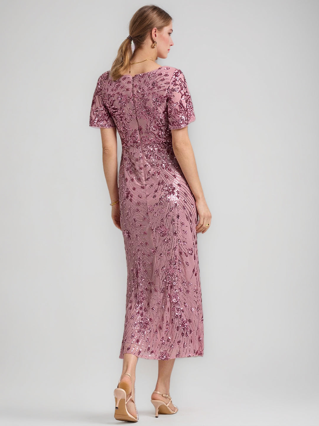 Trumpet/Mermaid V-Neck Short Sleeves Tea-Length Mother of the Bride Dresses with Sequins & Embroidery