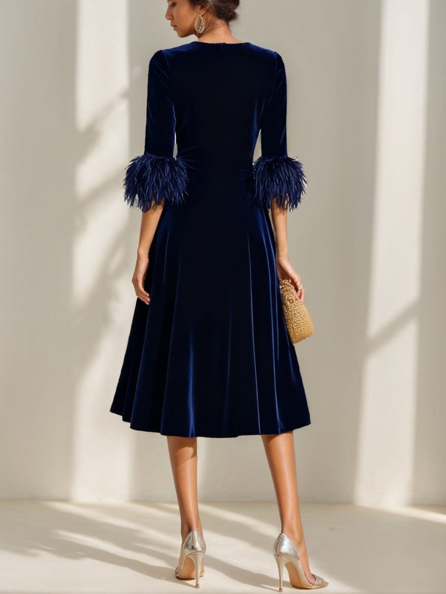 A-Line/Princess Scoop Velvet Mother of the Bride Dresses Half Sleeves Feather-trimmed