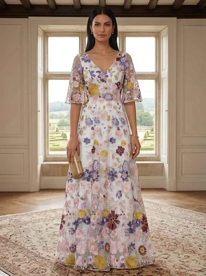 A-Line/Princess V-Neck Mother of the Bride Dresses Lace Floral Half Sleeves Floor-Length