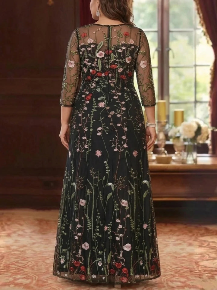A-Line/Princess Scoop Lace Embroidery Plus Size Mother of the Bride Dresses Floral 3/4 Sleeves Floor-Length