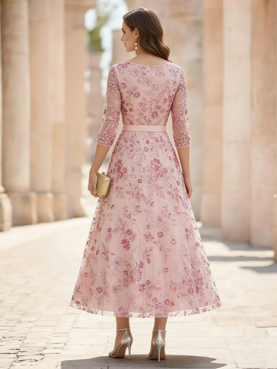 A-Line/Princess V-Neck Sequins Lace Mother of the Bride Dresses 3/4 Sleeves Floral Tea-Length