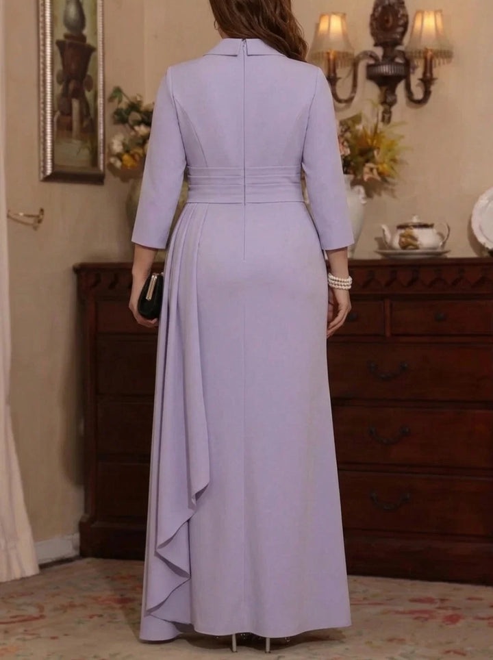 Sheath/Column V-Neck Stretch Satin Plus Size Mother Of The Bride Dresses with Watteau Train 3/4 Sleeves Ankle-Length