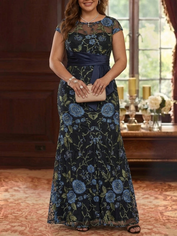 Trumpet/Mermaid Scoop Lace Floral Plus Size Mother of the Bride Dresses with Sash Short Sleeves Floor-Length