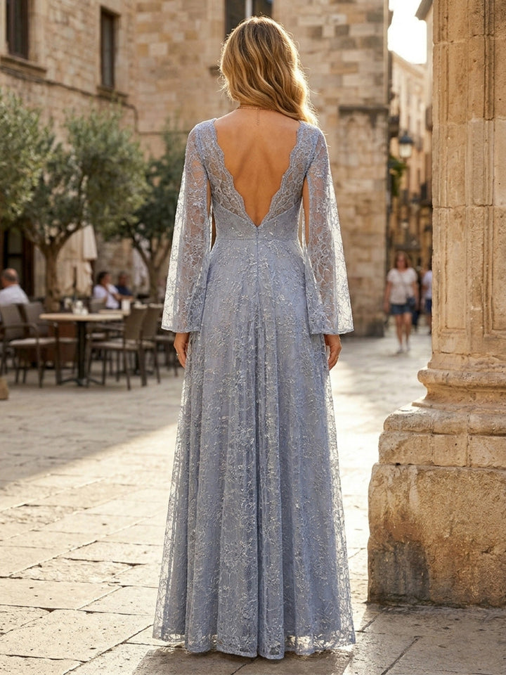 A-Line/Princess V-Neck Lace Mother of the Bride Dresses Floral Floor-Length Cape Sleeves