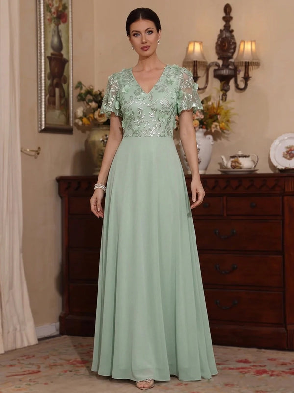 A-Line/Princess V-Neck Chiffon Mother of the Bride Dresses with 3D Flowers Short Sleeves Floor-Length Lace Floral