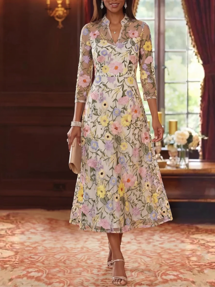 A-Line/Princess V-Neck Lace Embroidery Mother of the Bride Dresses Floral Tea-Length 3/4 Sleeves