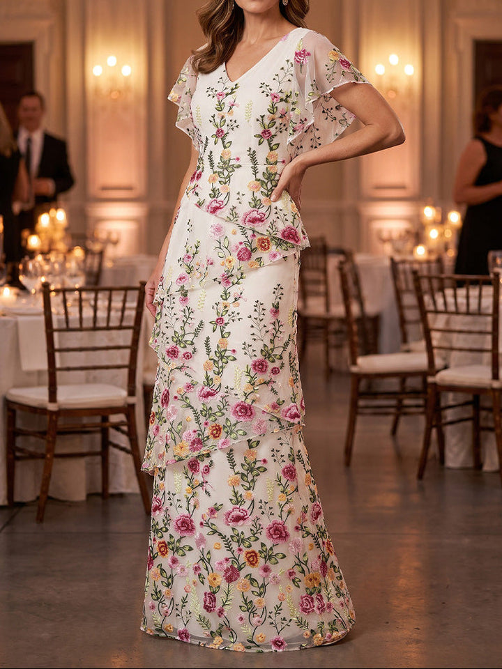 A-Line/Princess V-Neck Lace Embroidery Mother of the Bride Dresses Floor-Length Floral Cape Sleeves
