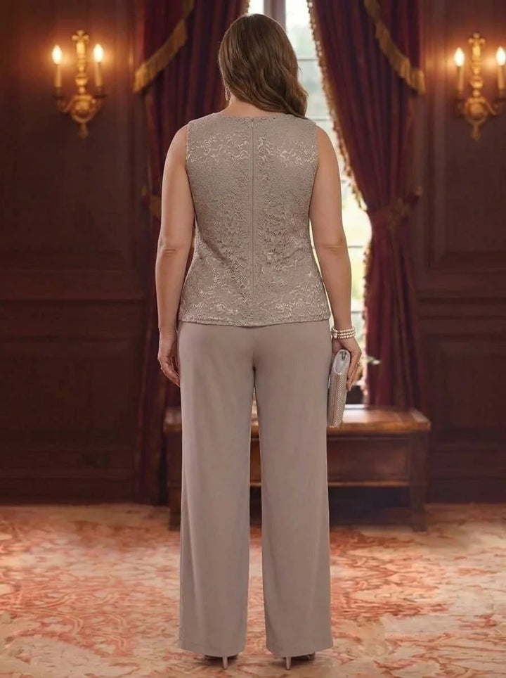 3 Pieces Scoop Chiffon Plus Size Mother of the Bride Pantsuits with Jacket Lace 3/4 Sleeves Floor-Length