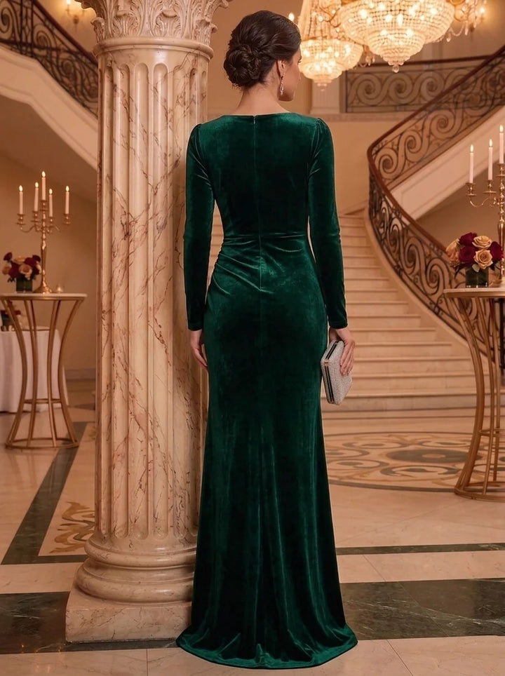 Trumpet/Mermaid Square Collar Velvet Mother of the Bride Dresses Ruched Floor-Length Long Sleeves