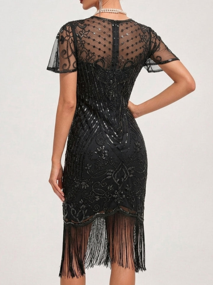 A-Line/Princess Jewel Neck Short Sleeve Knee-Length Vintage Dress with Tassel Fringe & Sequins