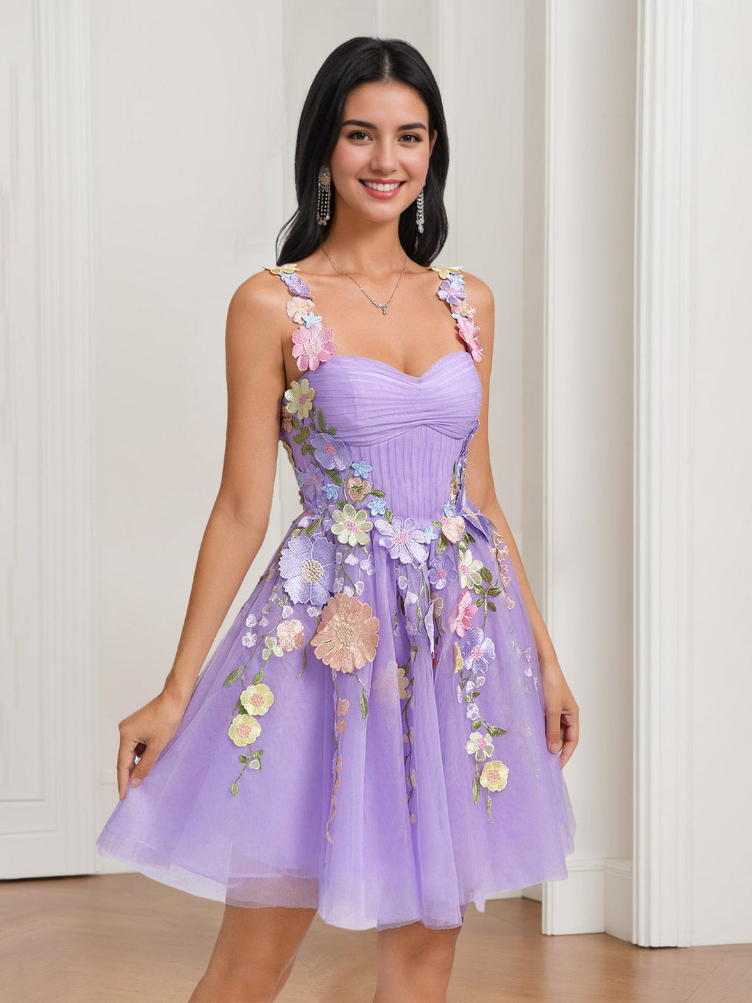 A-Line/Princess Sweetheart Sleeveless Pleated Short/Mini Homecoming Dresses with Floral Appliques & Lace-Up