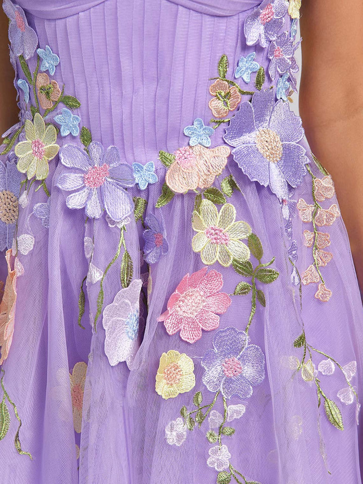 A-Line/Princess Sweetheart Sleeveless Pleated Short/Mini Homecoming Dresses with Floral Appliques & Lace-Up