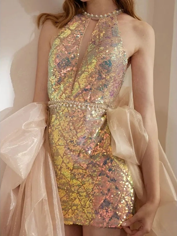 Sheath/Column Sequined Halter Sleeveless Mini/Short Cocktail Dresses with Detachable Tulle & Pearls