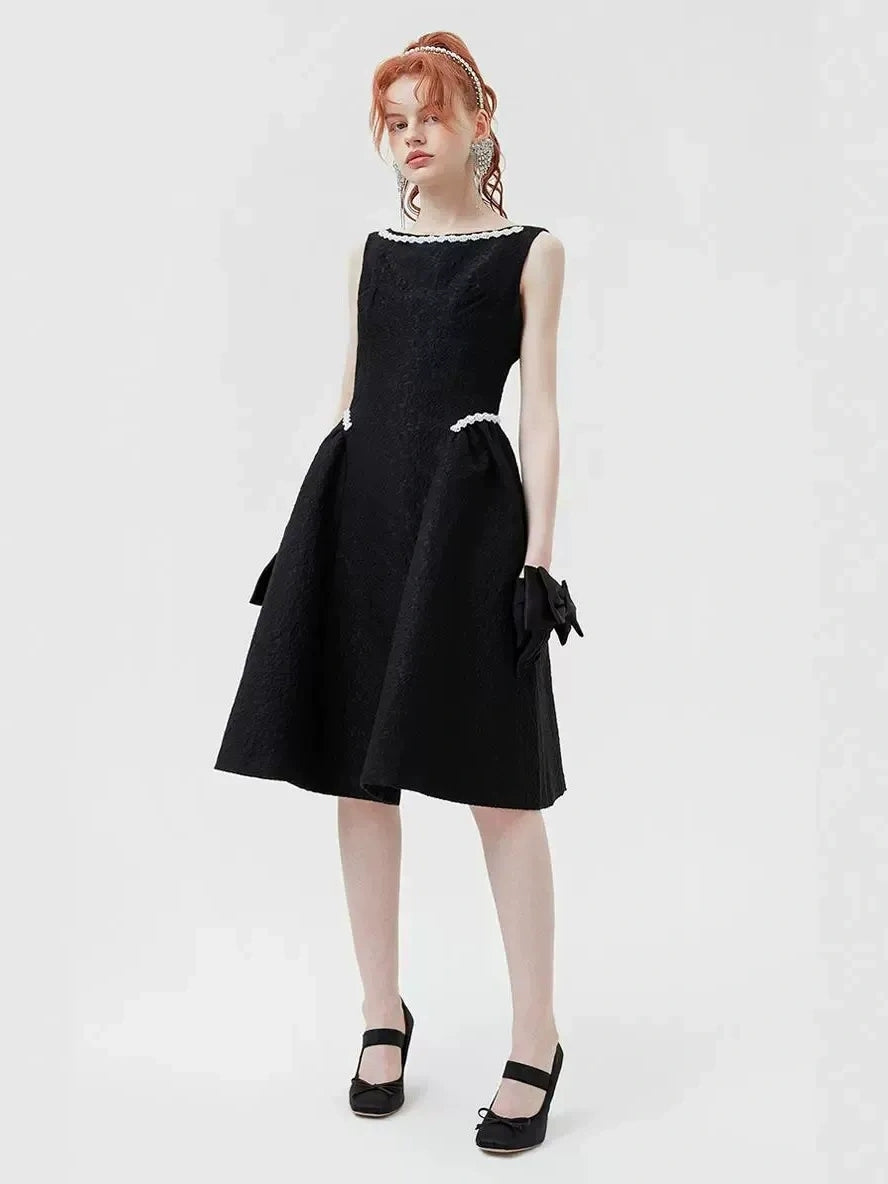 A-Line/Princess Scoop Sleeveless Knee-Length Vintage Dresses with Bow Pockets & Pearls