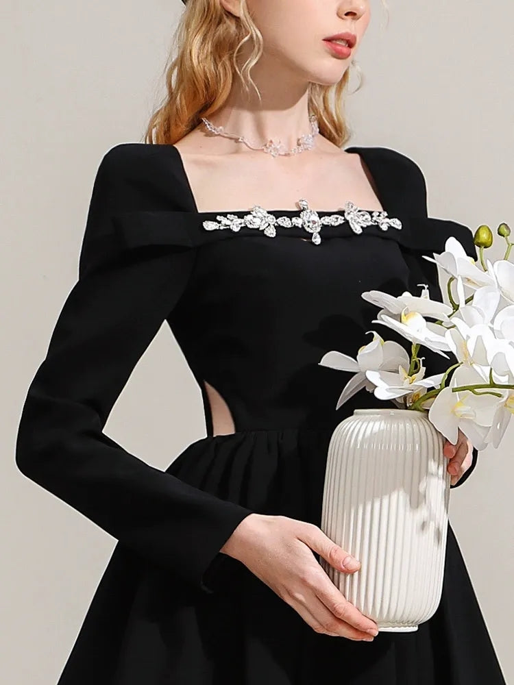 A-Line/Princess Square Neckline Long Sleeves Pleated Mini/Short Vintage Dresses with Jewel Appliques & Self-tie