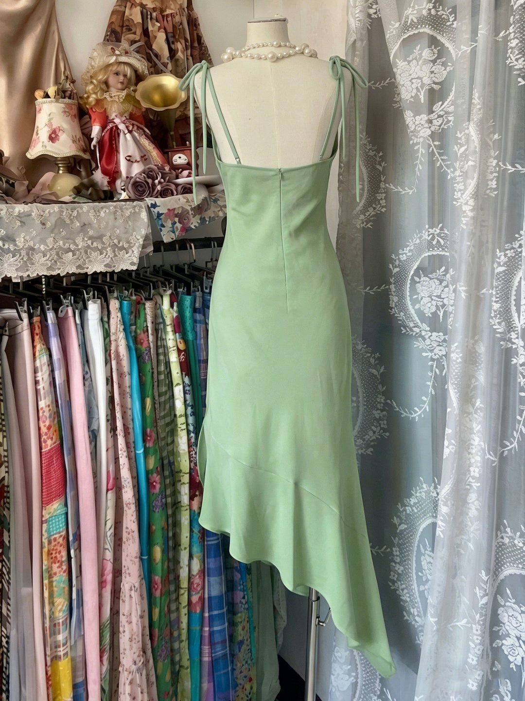 Sheath/Column Spaghetti Straps Taffeta Prom Dresses Vintage 80s Dress Sleeveless Ruffles Asymmetrical Tea-Length
