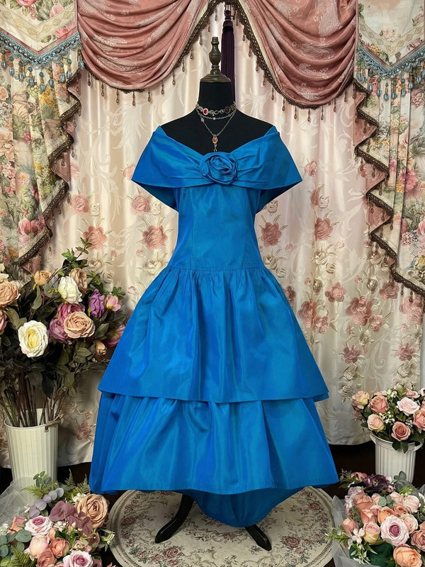 A-Line/Princess Off-the-Shoulder Taffeta Prom Dresses Vintage 80s Iridescent Dress Sleeveless Tea-Length 3D Flower