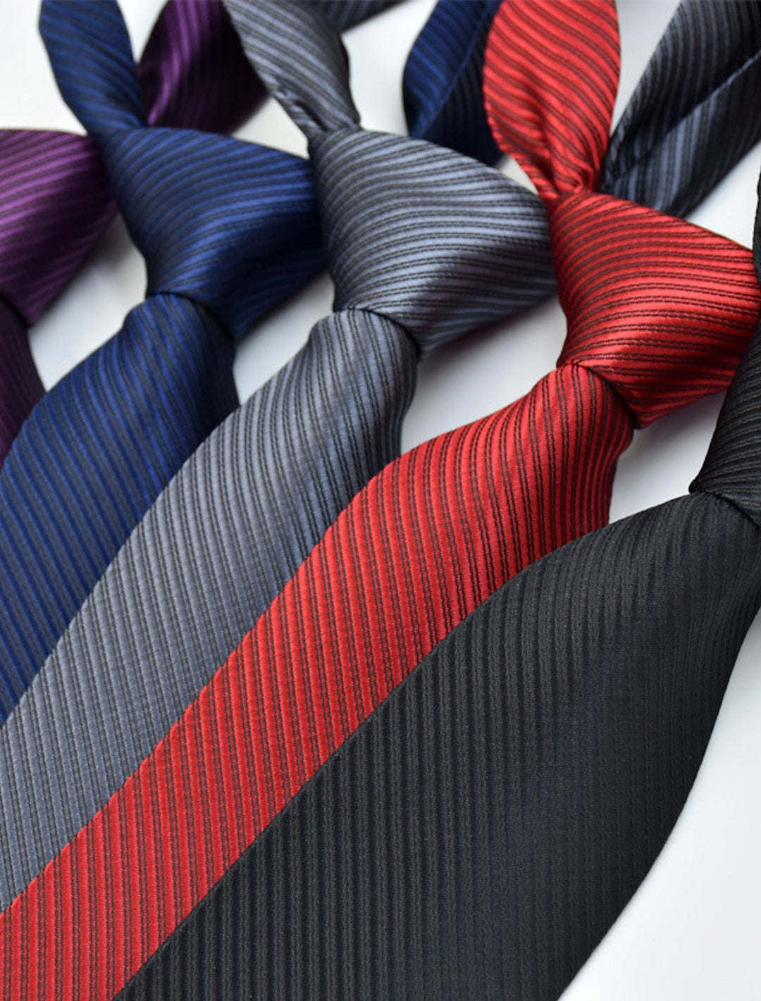 Men's Solid coloured Classic Tie