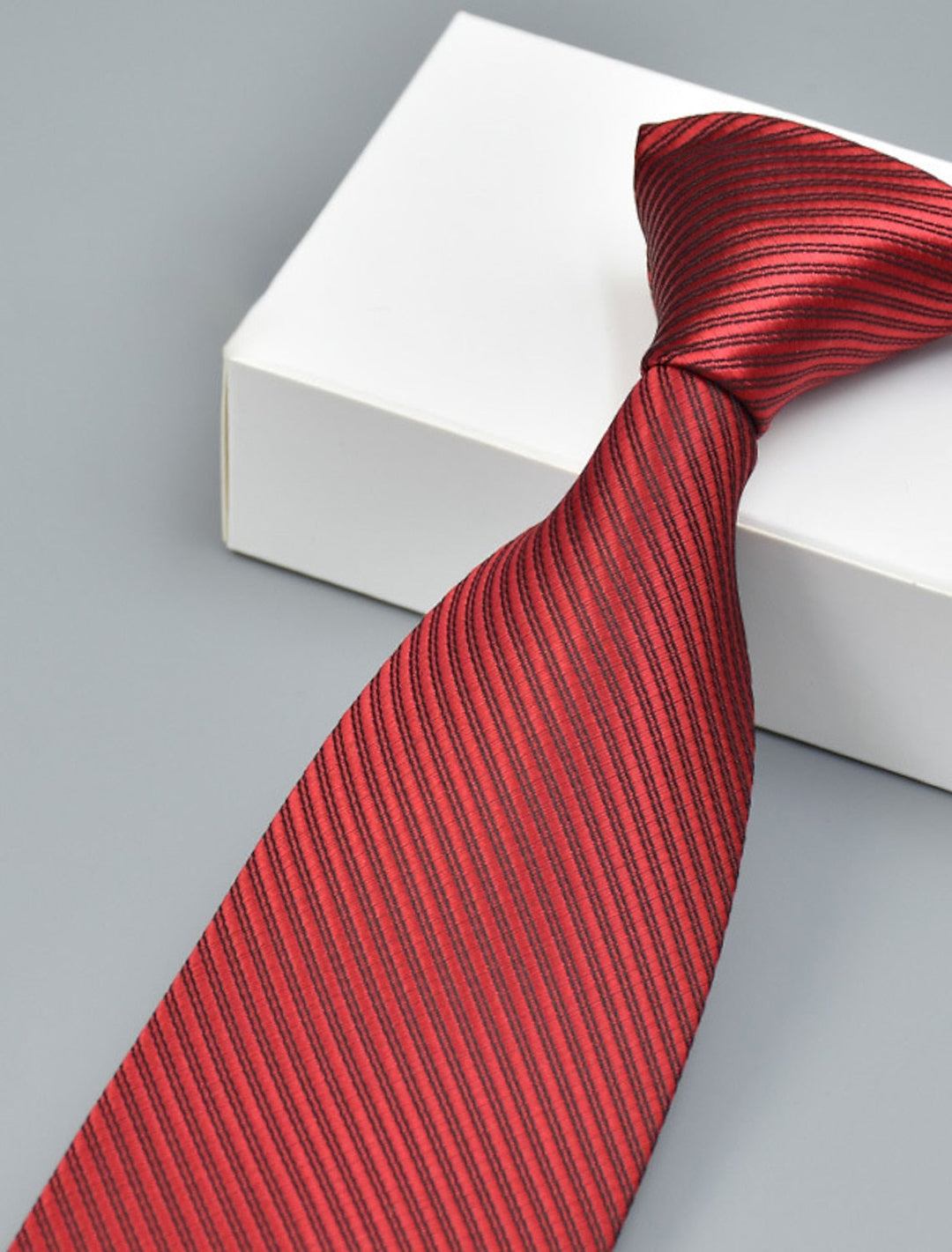 Men's Solid coloured Classic Tie