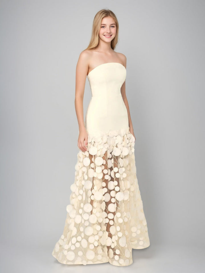 A-Line/Princess Strapless Sleeveless Floor-Length Evening Dresses with Appliques