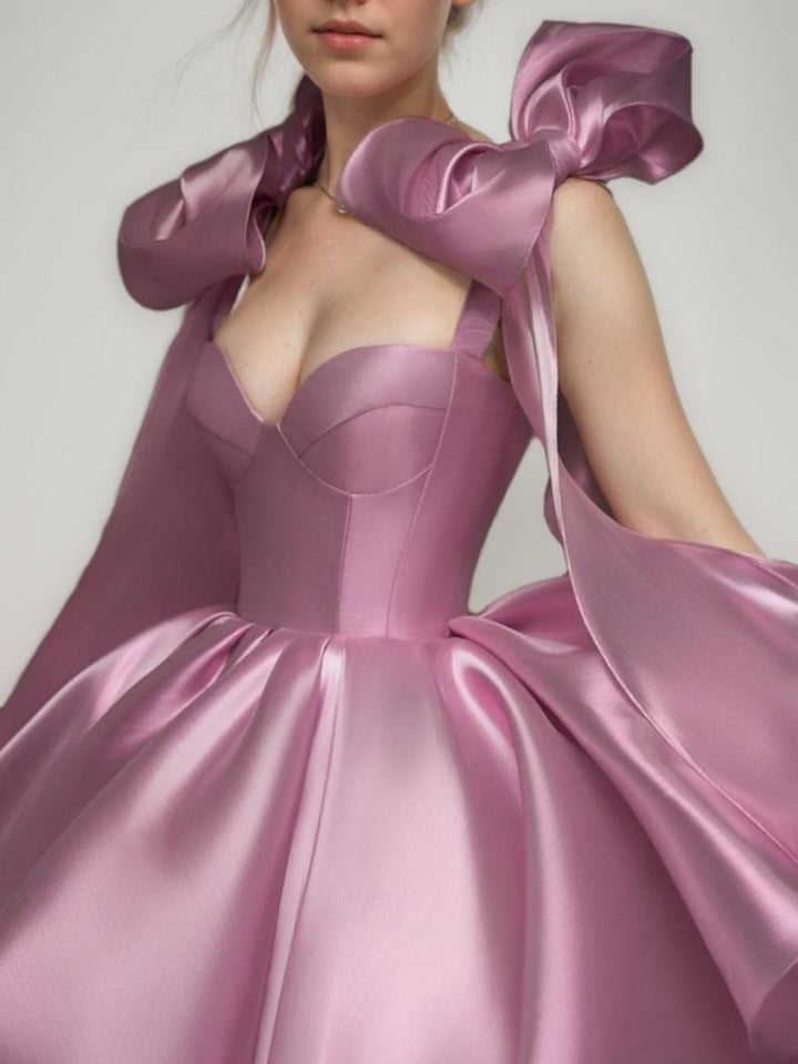 A-Line/Princess Sweetheart Sleeveless Short/Mini Evening Dresses with Bows & Pleats & Lace-Up