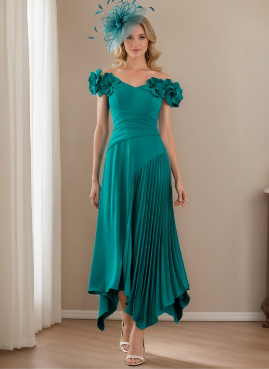 A-Line/Princess Chiffon Floral Mother of the Bride Dresses with Asymmetric Plisse